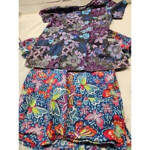 Scrub Top Size Small Lot Of 2 (Flowers, Butterflies) With Pockets